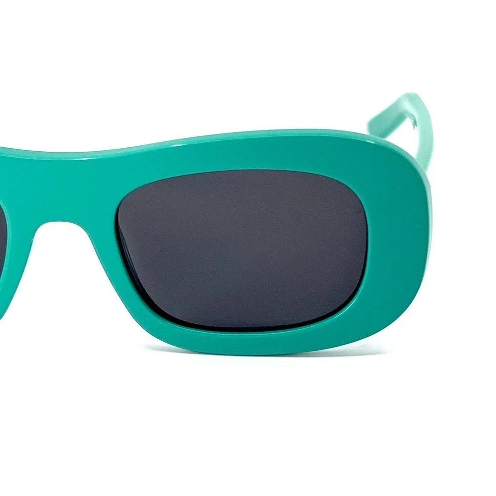 NEW!!! SALVATORE FERRAGAMO Sunglasses SF1046S 300 Authentic
